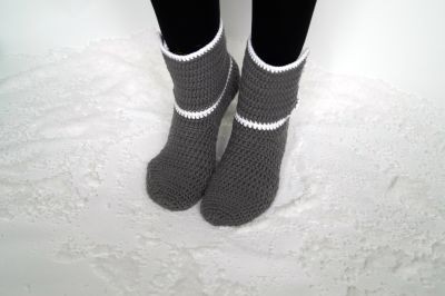 Free Crochet Pattern Warm house socks for snuggly hours at home
