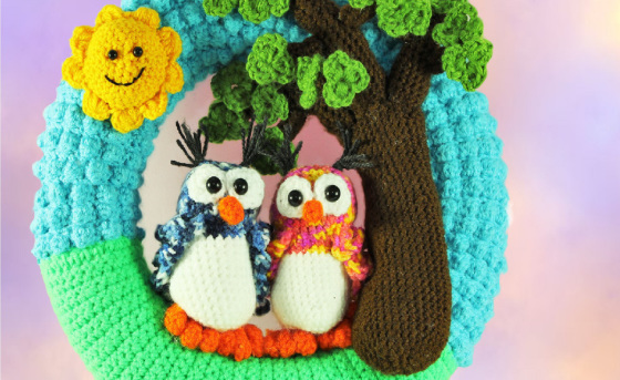 Door Wreath - Owl Couple in Love - Crochet Pattern
