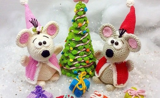 Santa Mouse and Mrs. Mouse  -  Crochet Pattern from Diana´s kle