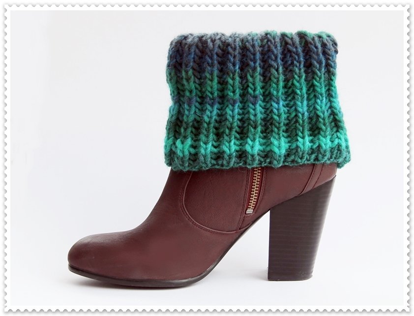 Blog-Inhaltsbild für 'Gratis Strickanleitung Resteprojekt: 1 Knäuel Wolle = 1 Paar Stiefelstulpen'