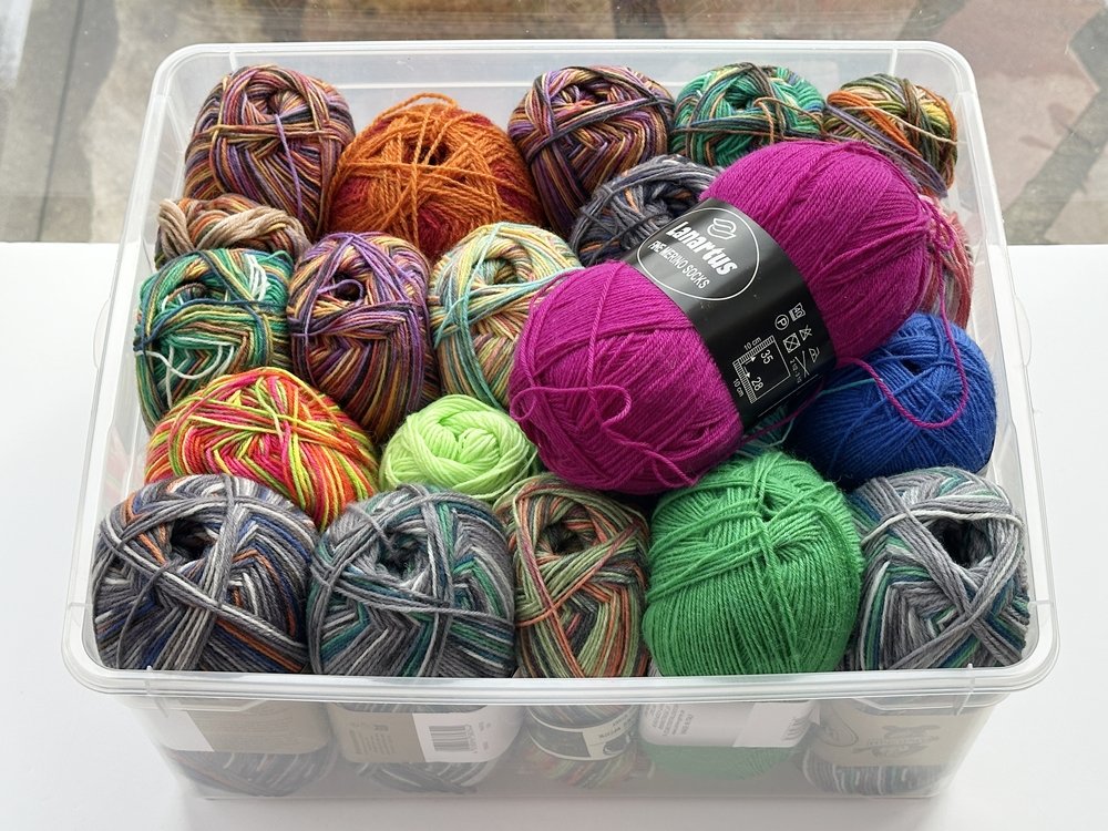 Blog-Inhaltsbild für 'Socken-Workshop Teil 1: Materialkunde, Bündchen, Schaft'