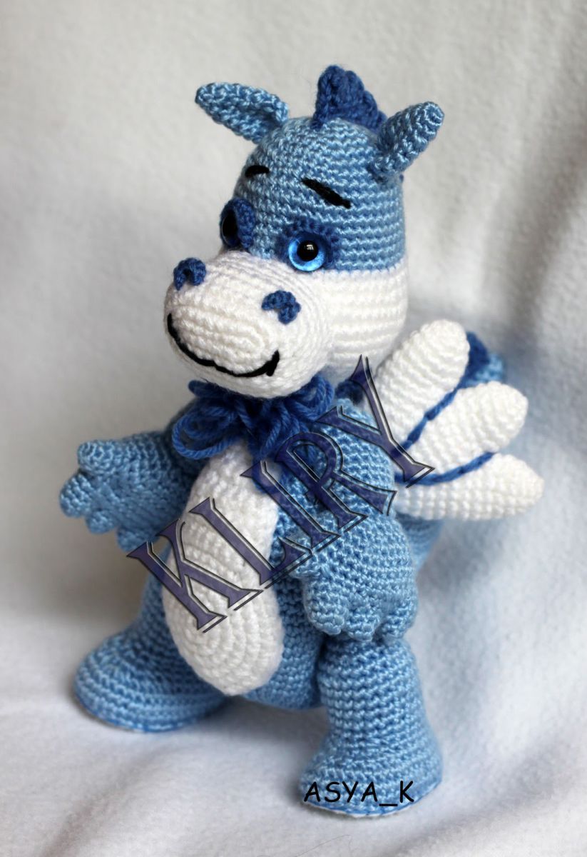 Free Crochet Pattern. Dino