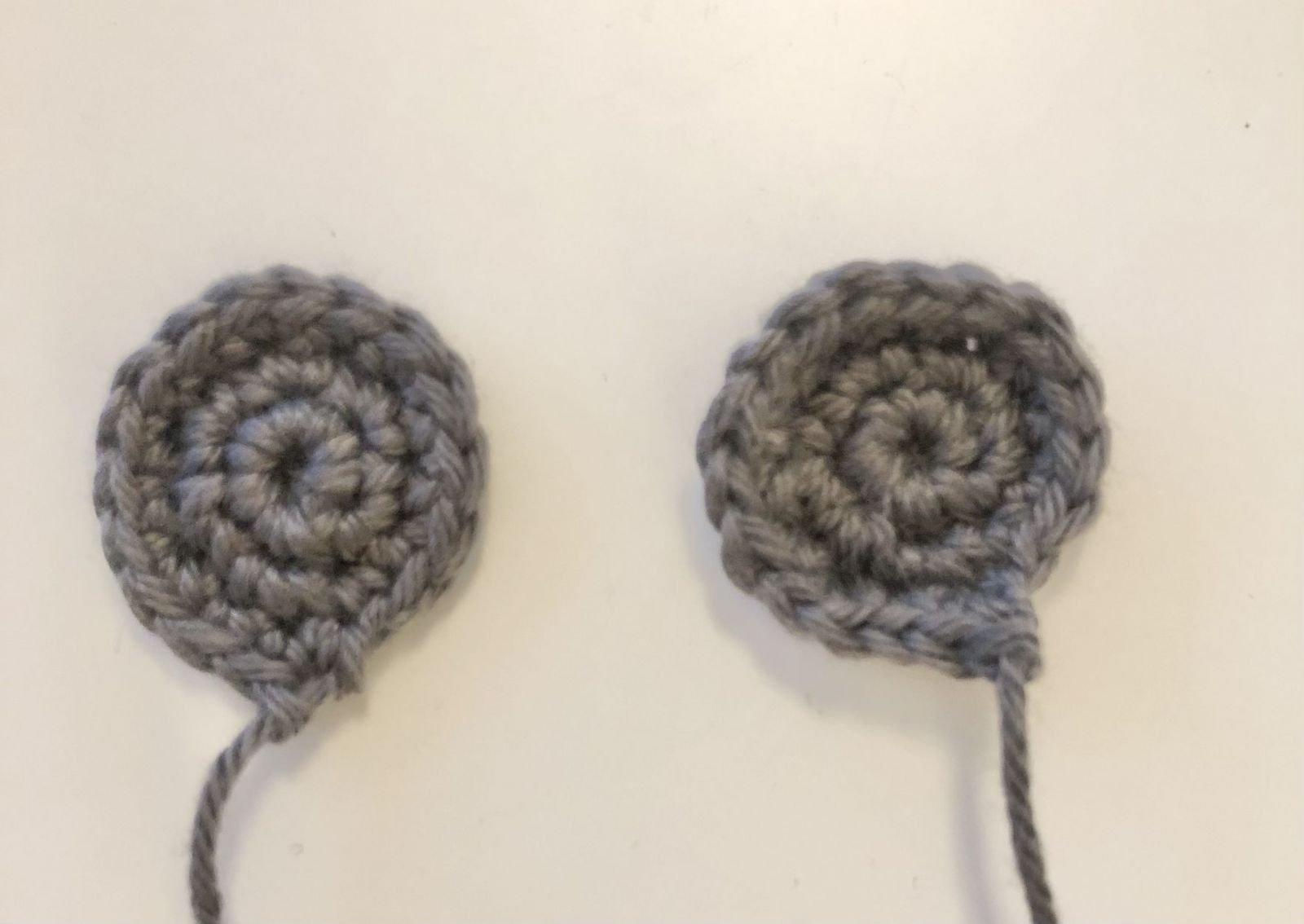 Blog-Inhaltsbild für 'Häkelanleitung Nilpferd Kranz'