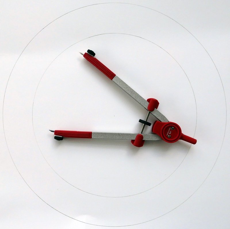 Blog-Inhaltsbild für 'Basteln mit Kindern: Wir basteln Türkränze aus Papier und Pappe'