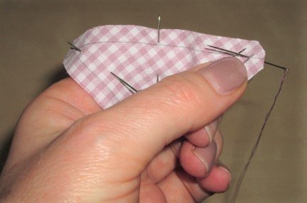 1-Hand_naehen_Rechtshaender_running_stitch_gratis_anleitung-quilt