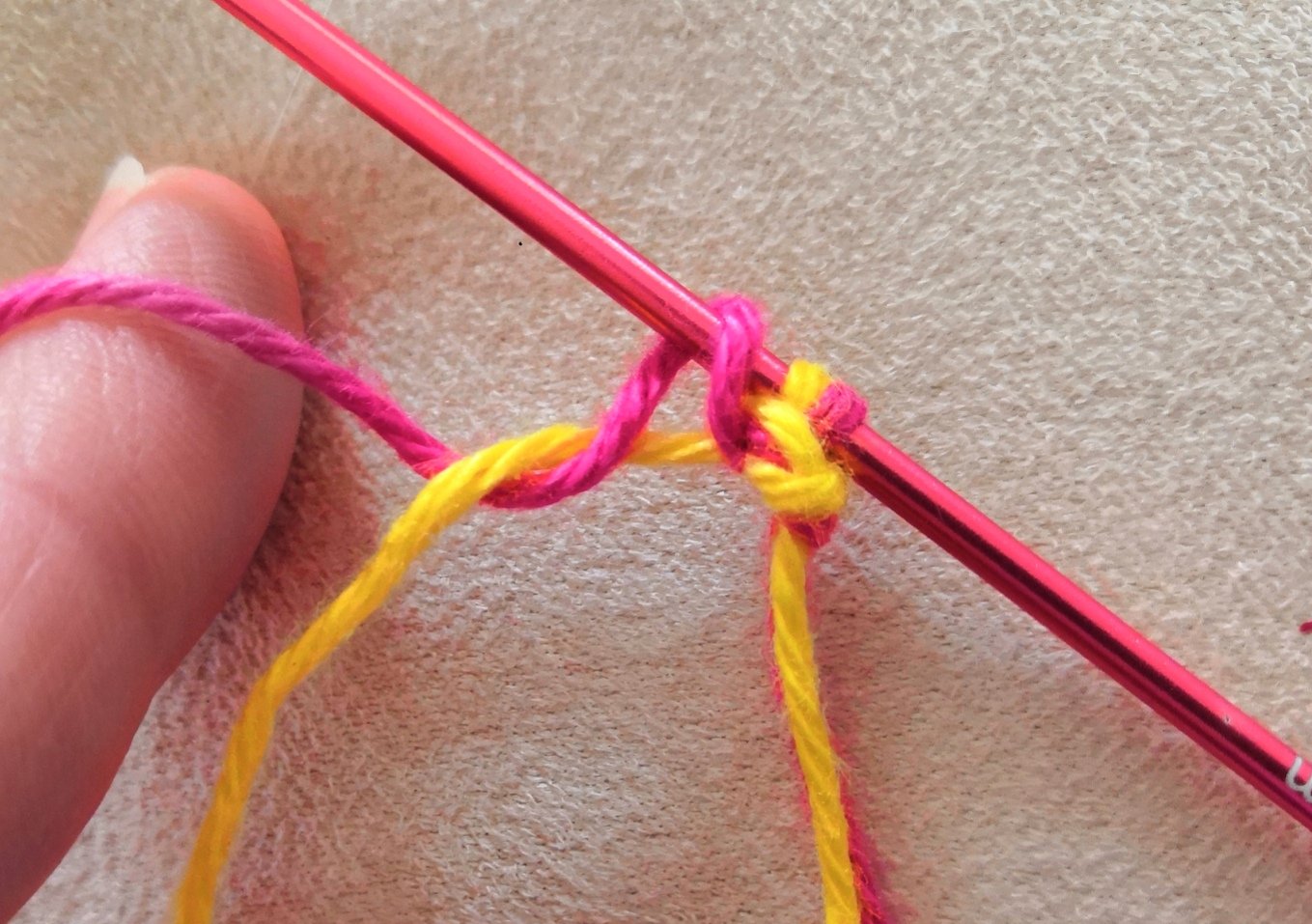 Blog-Inhaltsbild für 'Schutzengelchen stricken - inklusive Doubleface Grundkurs'