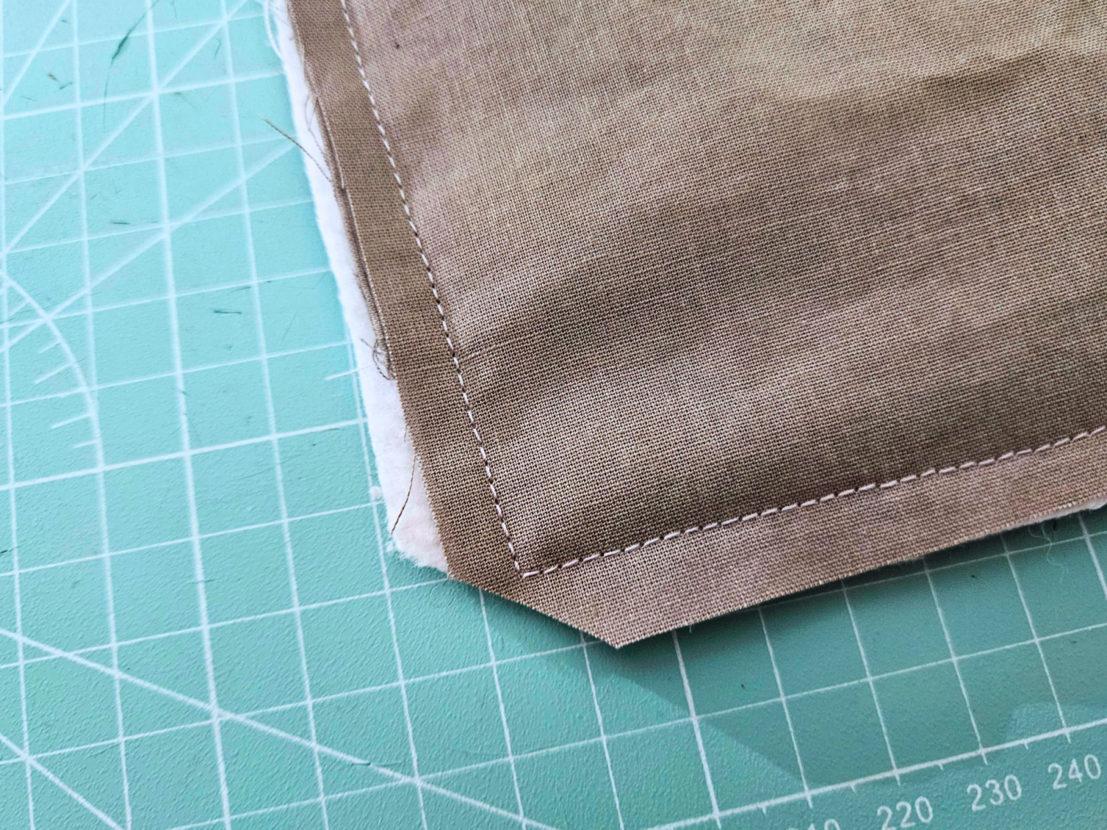 Blog content image for 'Sewing Tutorial: Fabric Travel Game – Tic Tac Toe & Nine Men’s Morris as a Roll-Up Game Board'