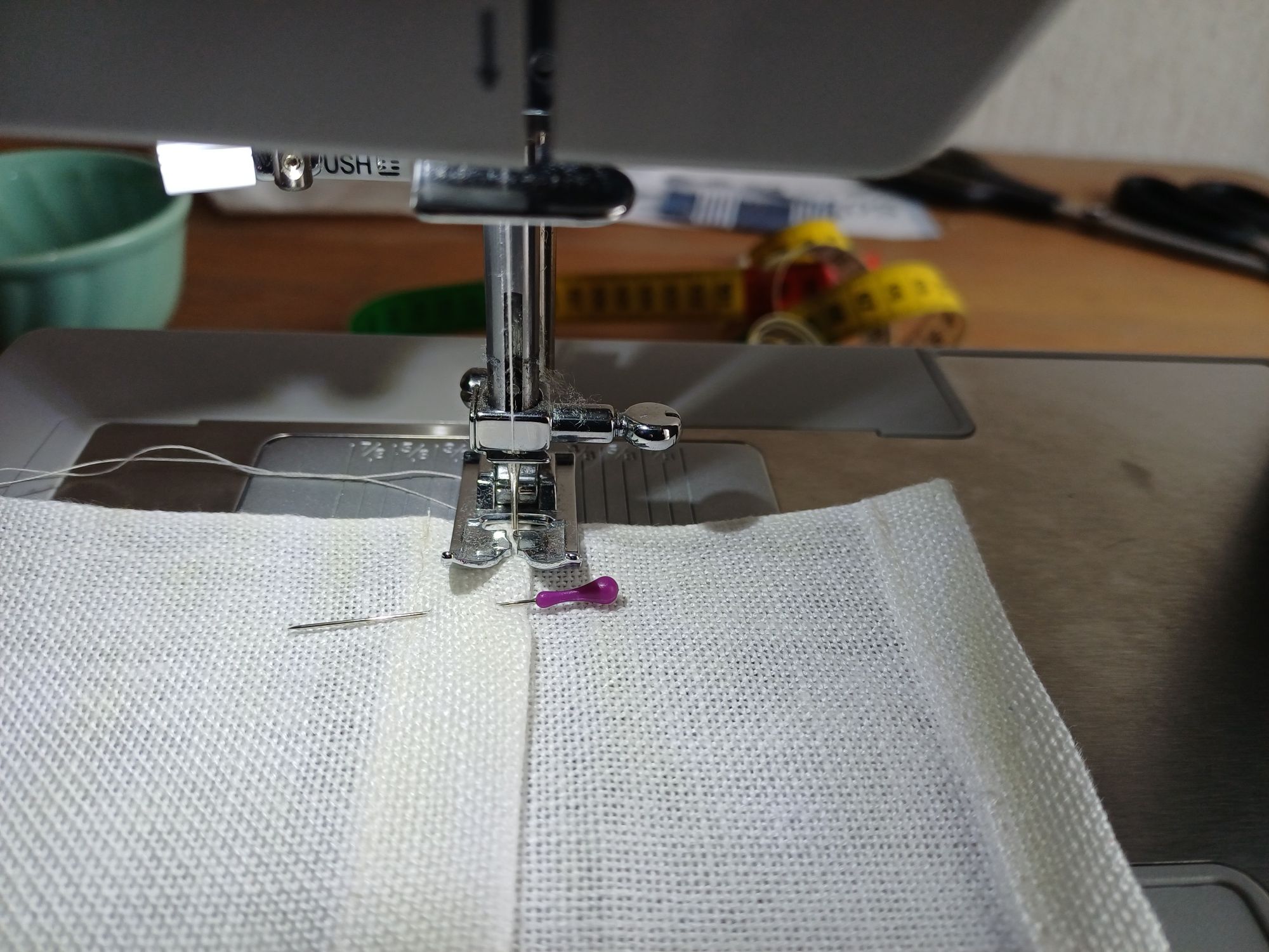 der tunnelzug wird festgenäht