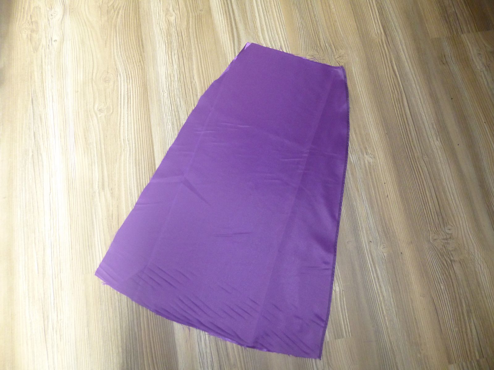 Blog-Inhaltsbild für 'Näh-Anleitung: Eleganter Damenrock'