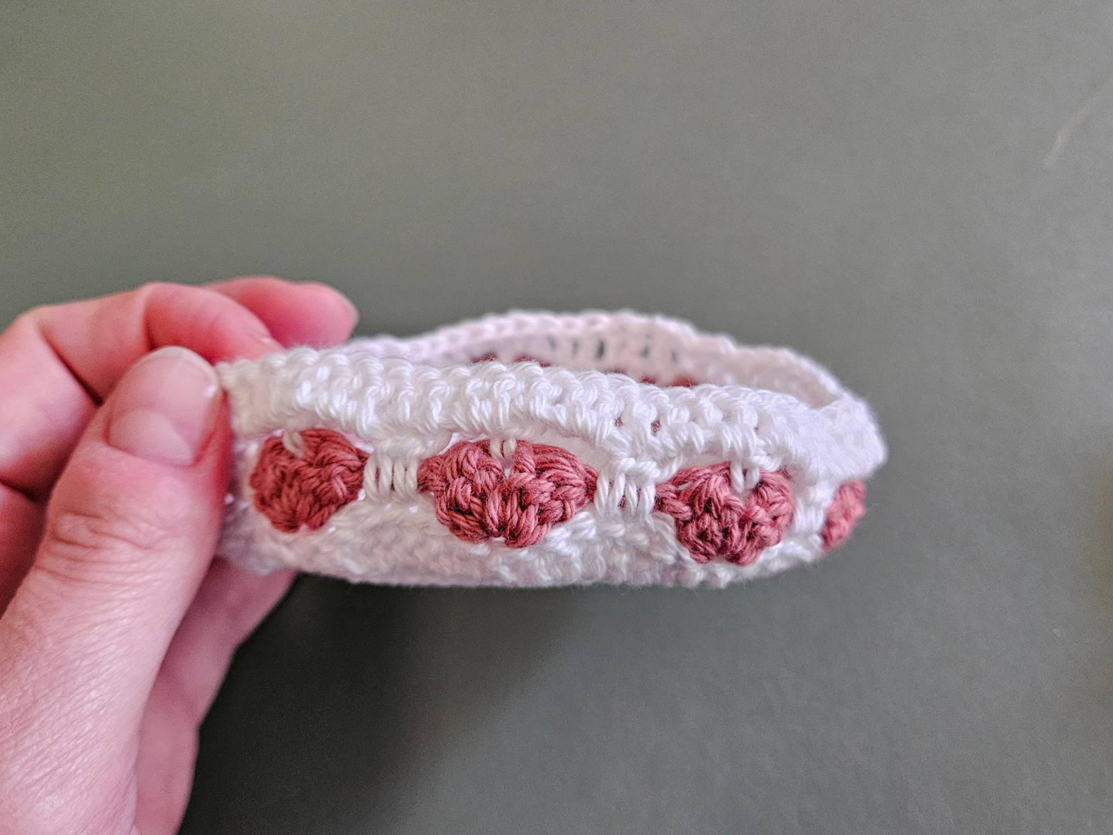 Blog content image for 'Crochet Projects for Mother’s Day #3: Mug Coaster with Tulip or Heart Border'