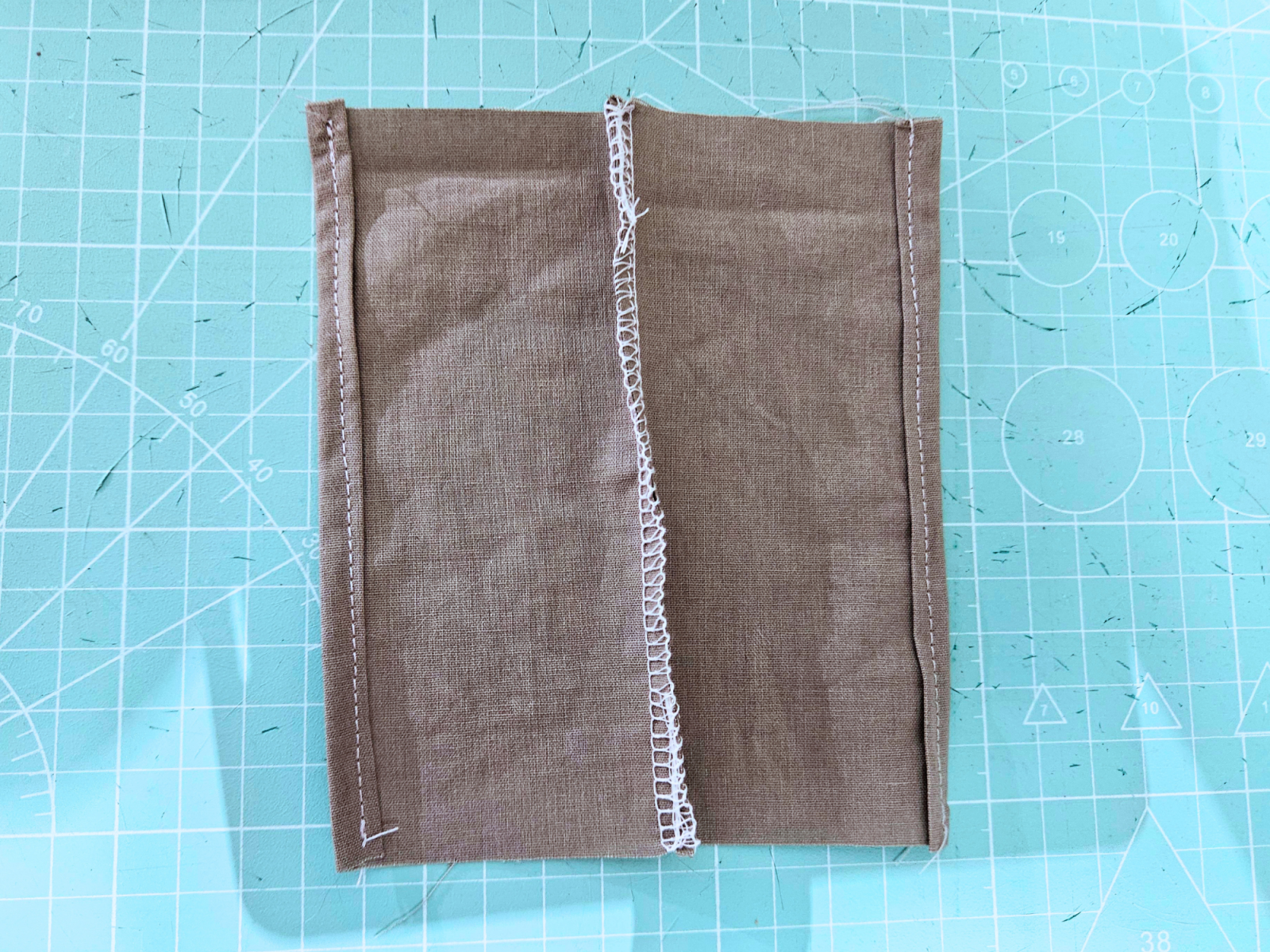 Blog-Inhaltsbild für 'Kostenlose Nähanleitung Reisespiel Mühle und Tic Tac Toe (Drei Gewinnt)'