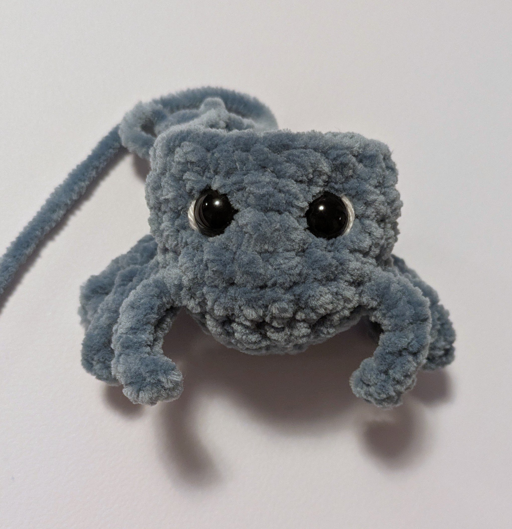 Blog-Inhaltsbild für 'Kostenlose Häkelanleitung der kleinen Spinne Soey'