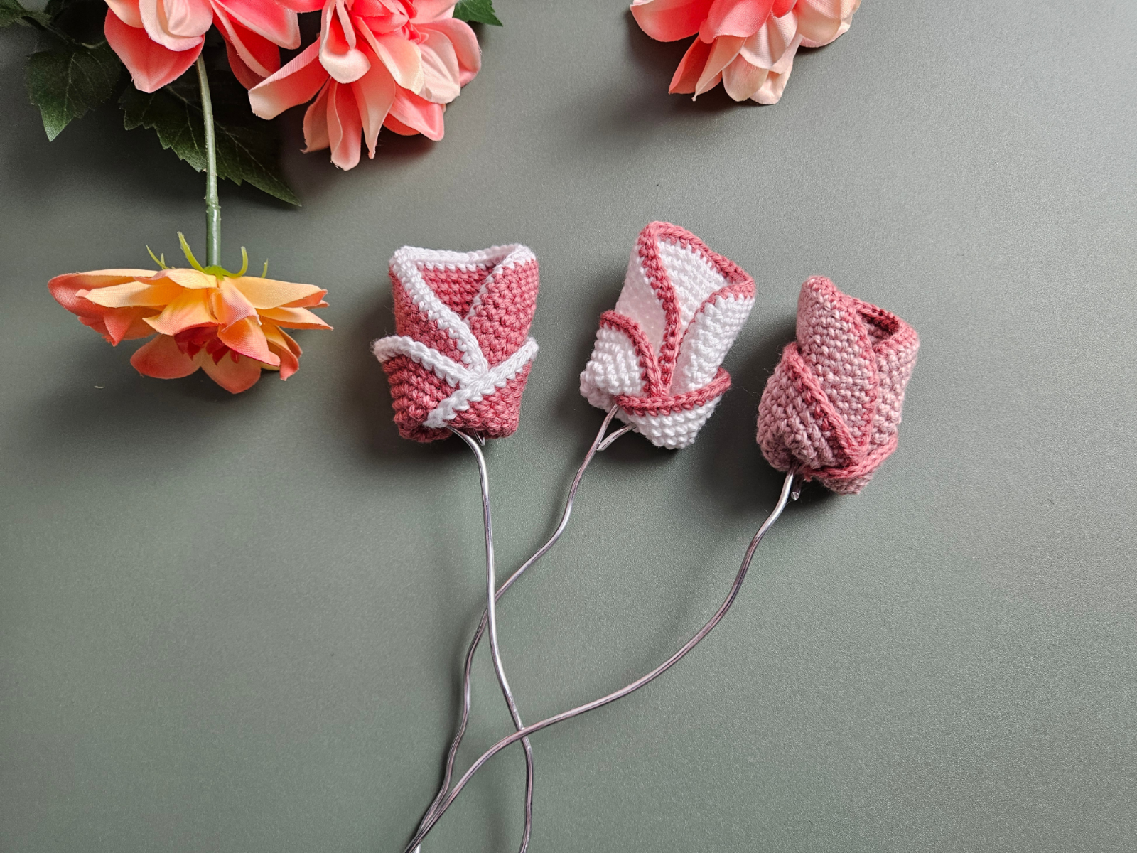 Blog-Inhaltsbild für 'Häkelprojekte für den Muttertag #1: Kleine Blüten'