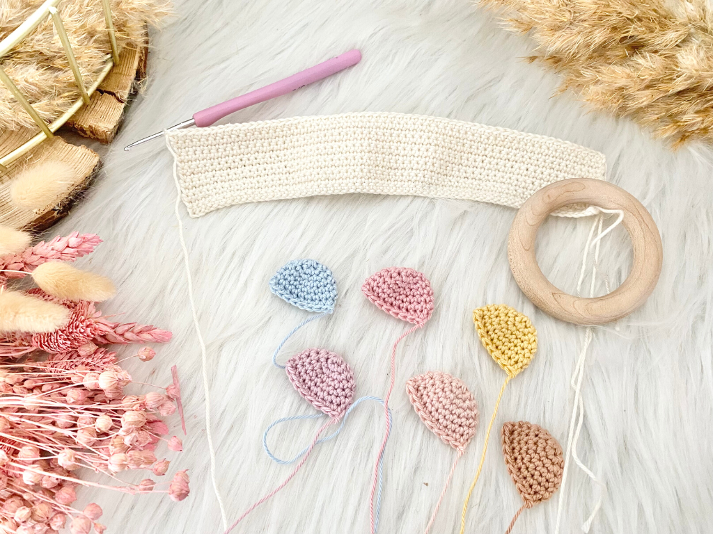 Blog-Inhaltsbild für 'Niedlicher Greifring, kostenlose Häkelanleitung'