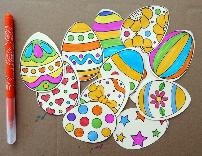 Blog-Inhaltsbild für 'Basteln mit Kindern: Wir basteln Türkränze aus Papier und Pappe'