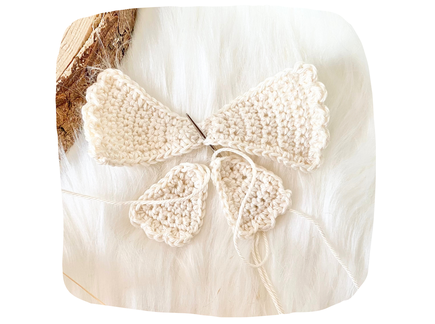 Blog-Inhaltsbild für 'Biene Bea, kostenlose Häkelanleitung von Wolldiamant'