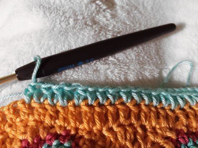 Blog-Inhaltsbild für 'Teil 3 - Kostenlose Häkelanleitung für einen gehäkelten Fahradsattelbezug'