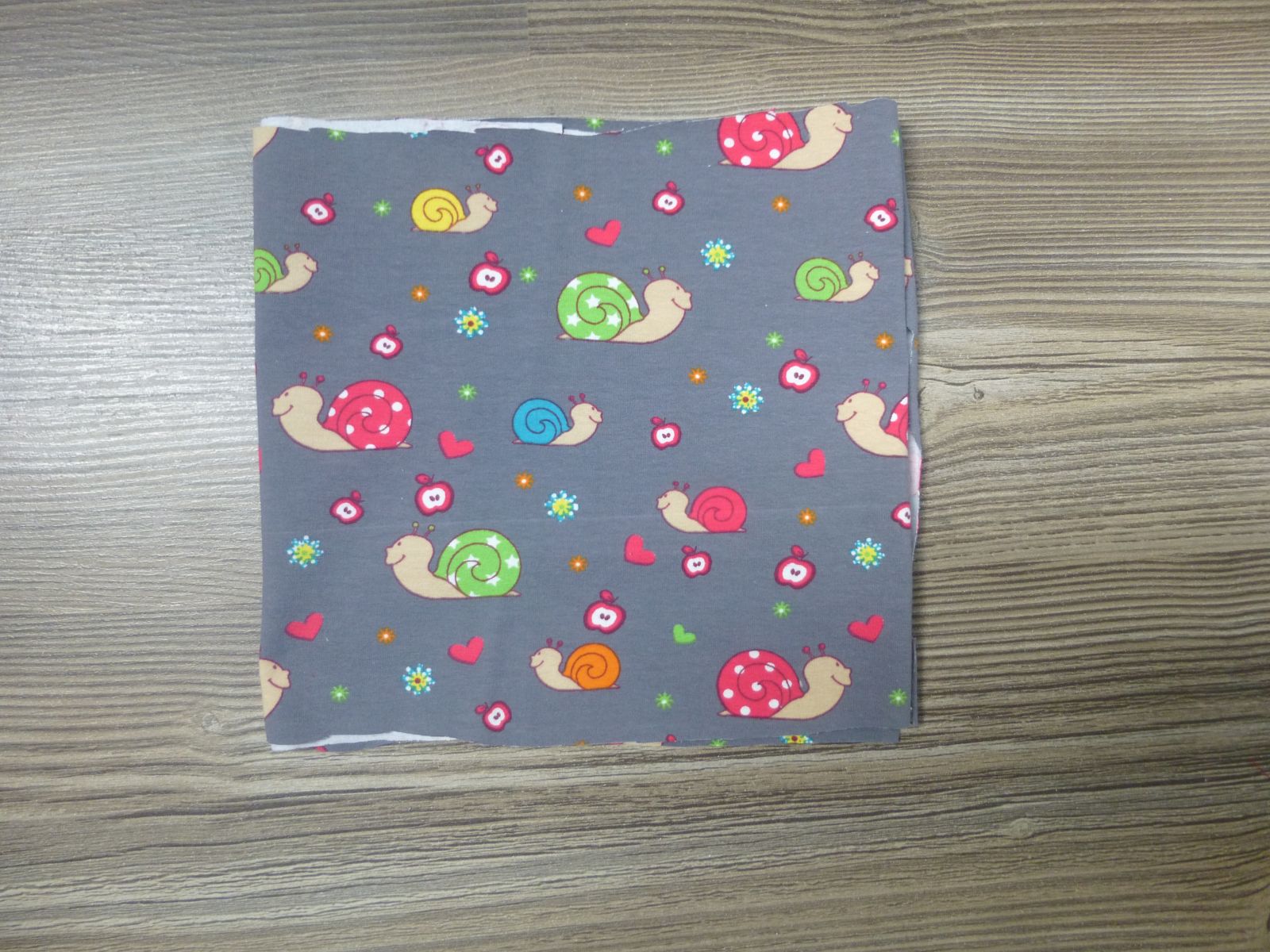 Blog-Inhaltsbild für 'Näh-Anleitung: LaneyART Strampelsack für Babys'