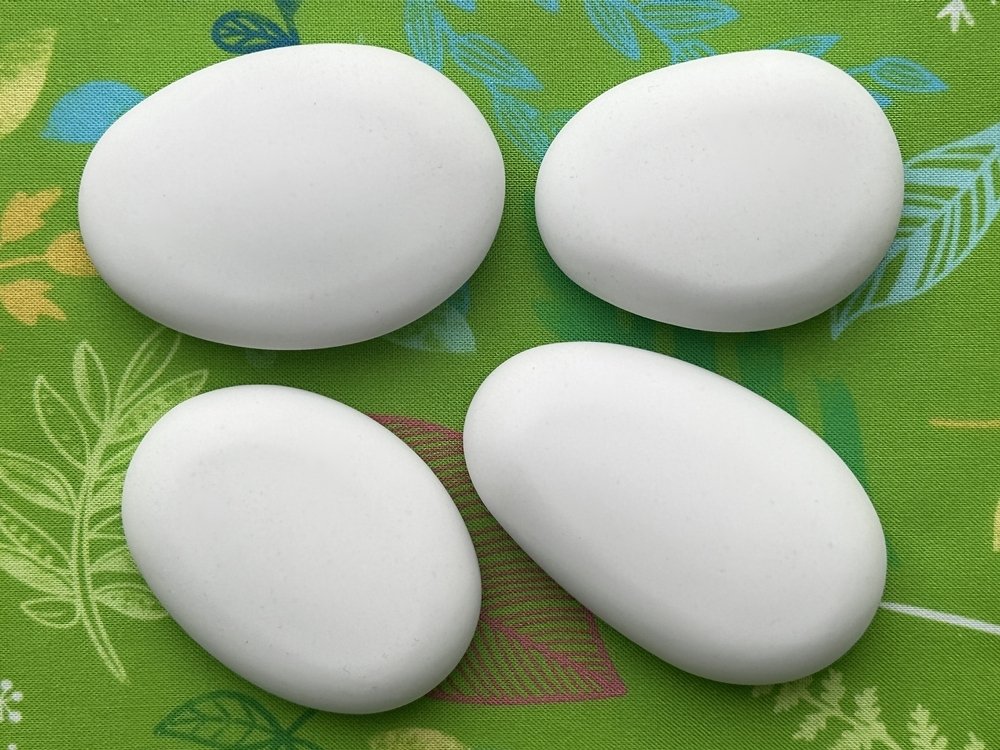 Blog-Inhaltsbild für 'DIY-Idee: Wunschsteine gestalten'