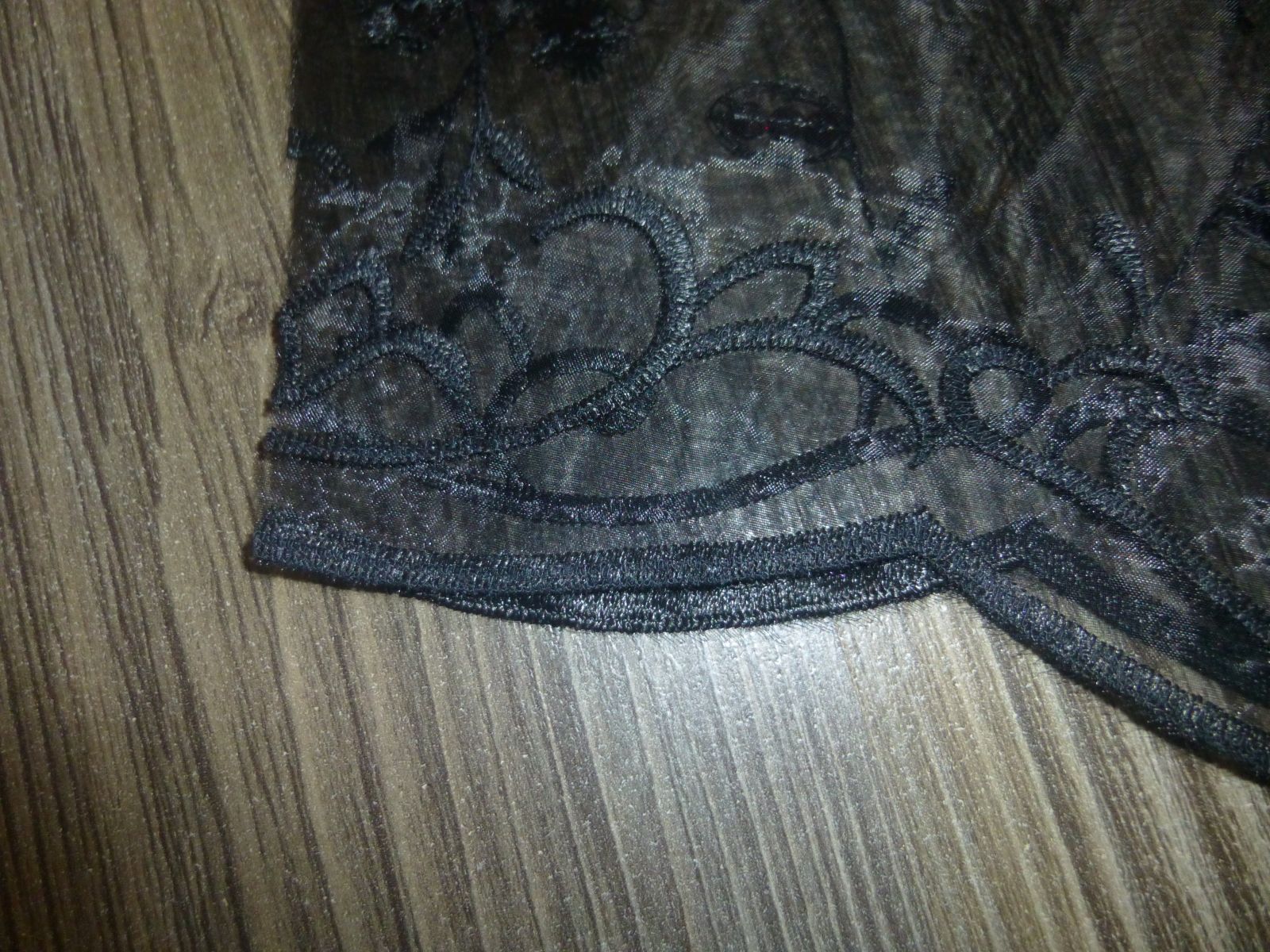 Blog-Inhaltsbild für 'Näh-Anleitung: Eleganter Damenrock'