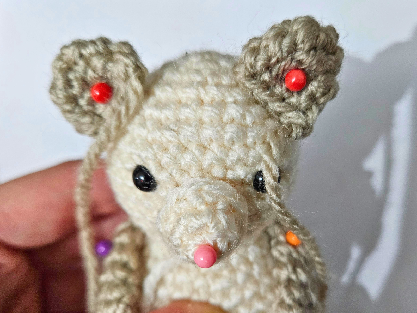 Blog-Inhaltsbild für 'Kostenlose Häkelanleitung Amigurumi Igel mit Pilz'