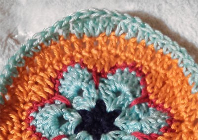 Blog-Inhaltsbild für 'Teil 3 - Kostenlose Häkelanleitung für einen gehäkelten Fahradsattelbezug'