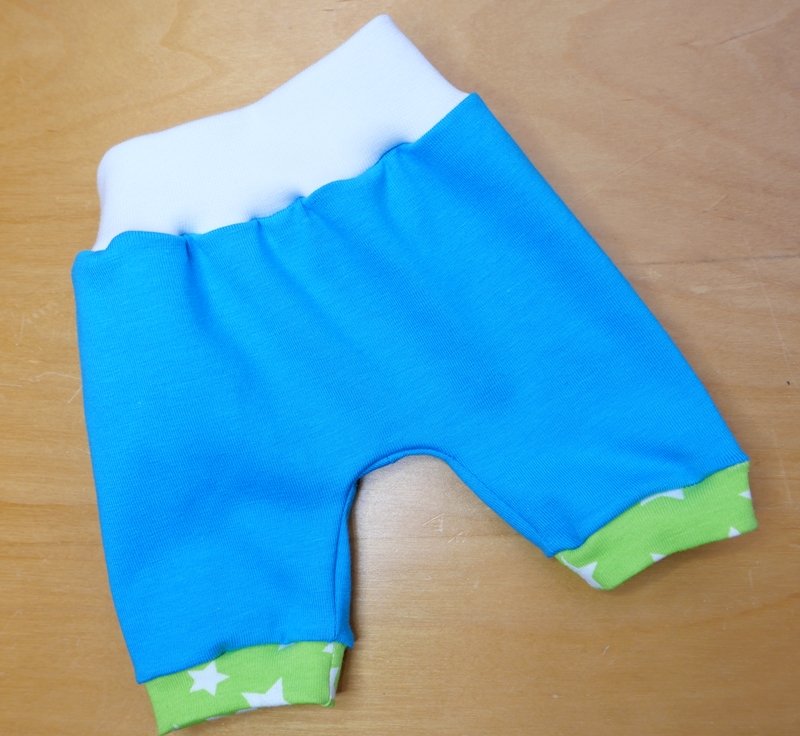 Blog-Inhaltsbild für 'Teil 3 - Meine ersten selbst genähten Puppensachen'