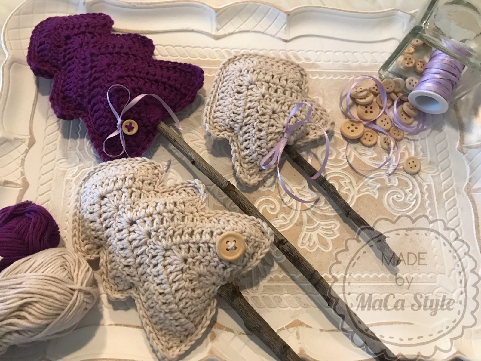 Blog-Inhaltsbild für 'Häkelanleitung Tannenbaum am Stiel'