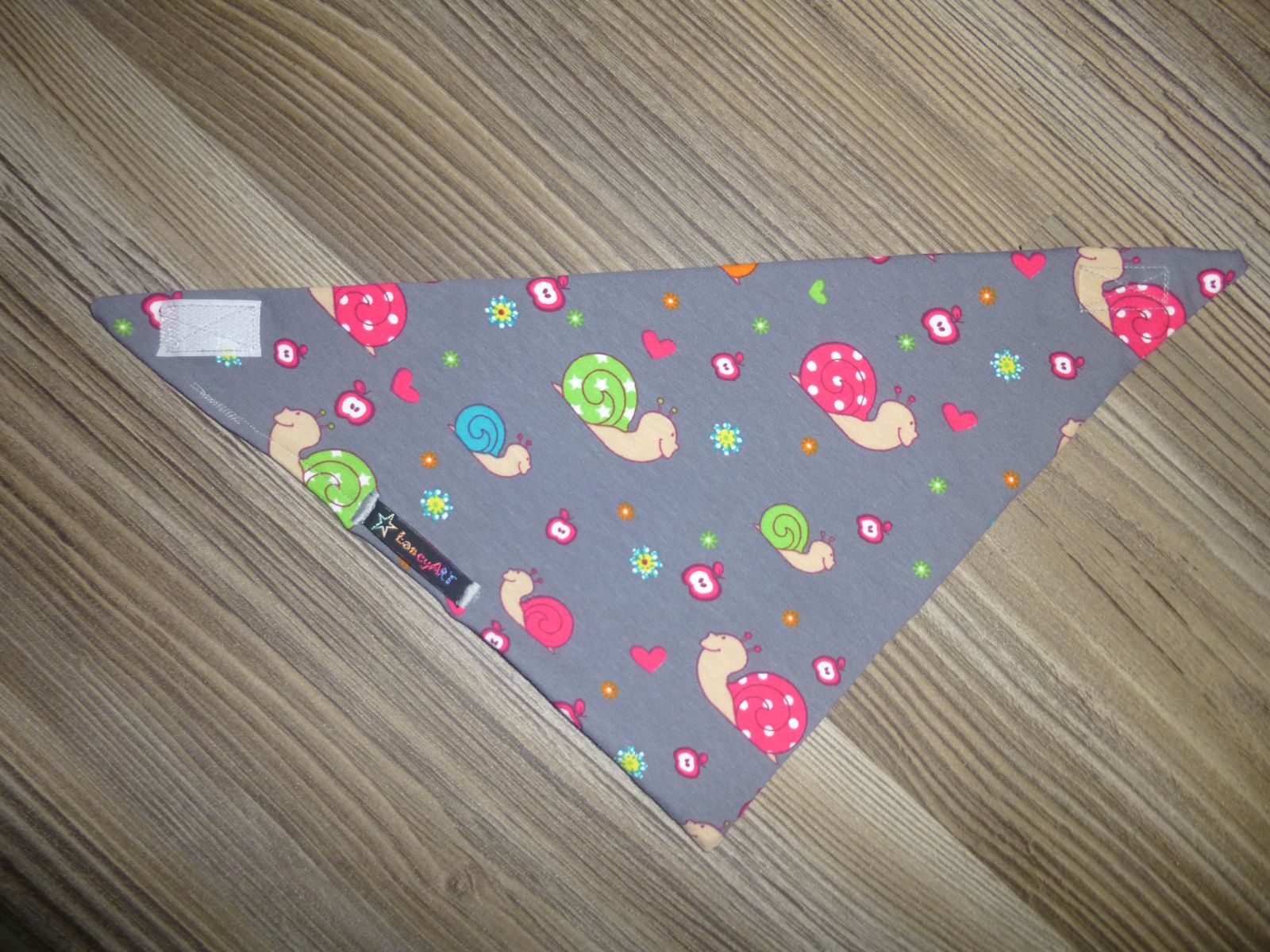 Blog-Inhaltsbild für 'Näh-Anleitung: Schönes Halstuch / Dreieckstuch'