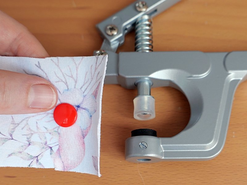 Blog-Inhaltsbild für 'KAM Snaps anbringen - So gehts schnell und leicht!'