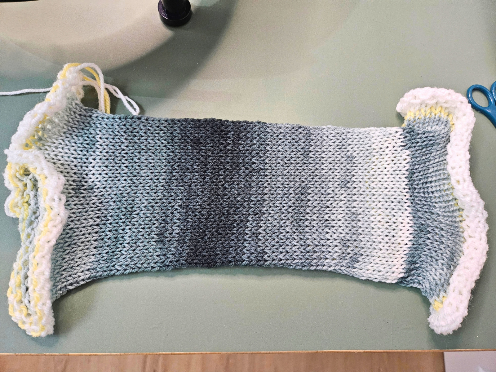 Blog content image for 'Knit Fingerless Gloves with a Thumb Hole on the Addi Express Kingsize'