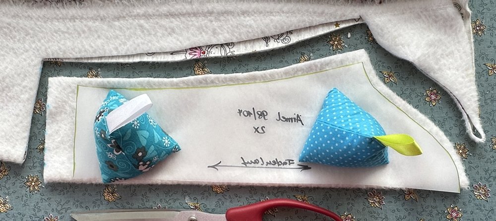 Blog-Inhaltsbild für 'Cooles Kinderkleid mit Taschen nähen'