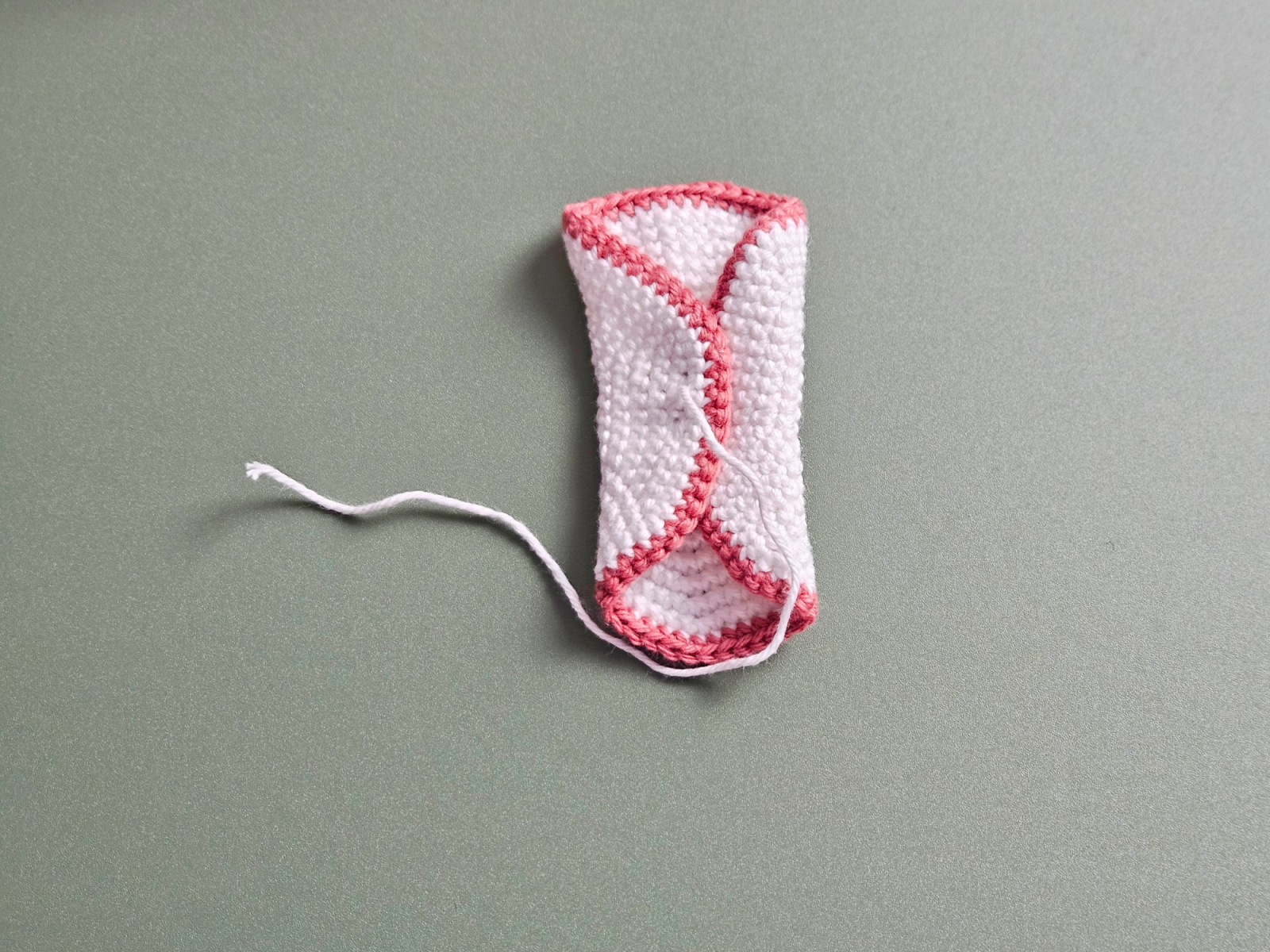 Blog content image for 'Crochet Projects for Mother’s Day #1: Small Flowers'