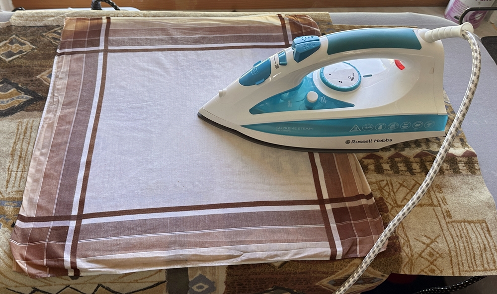 Blog-Inhaltsbild für 'DIY-Projekt: Vintage-Hocker aufhübschen'
