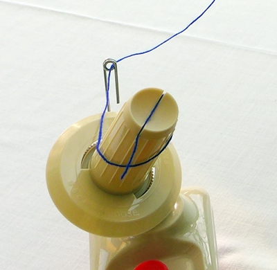 Blog-Inhaltsbild für 'Wolle schnell und komfortabel wickeln - Schirmhaspel und Wollwickler im Einsatz'