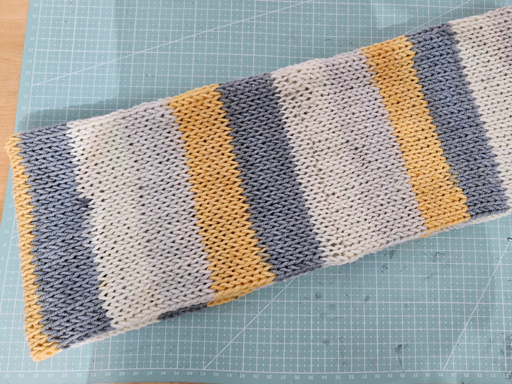 Blog content image for 'Knitting Machine Guide #2: First Projects (Beanie & Cowl)'