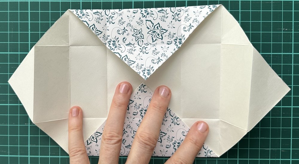 Blog-Inhaltsbild für 'Schachteln falten und was man daraus machen kann'