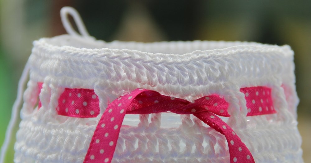 Blog-Inhaltsbild für 'Wollreste - Ideen und Anregungen + Gratis Häkelanleitung für ein Windlicht'