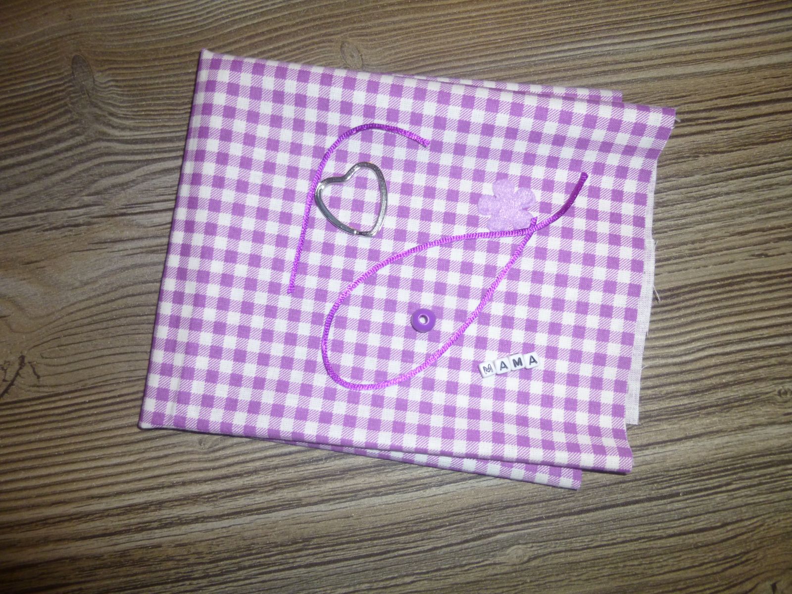 Blog-Inhaltsbild für 'Schöner Anhänger (Schlüssel-/ Taschenanhänger)'