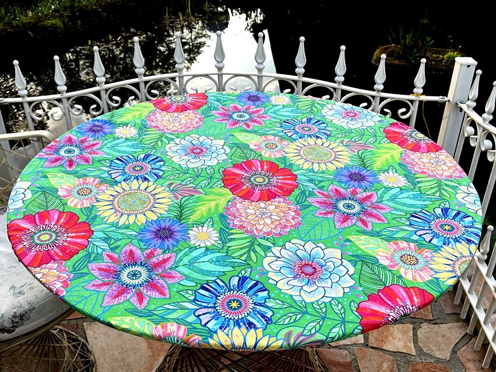 Blog-Inhaltsbild für 'Sommer-DIY: Perfekt sitzende Tischdecken mit Gummizug selbst nähen'