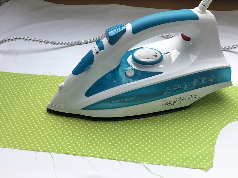 Blog-Inhaltsbild für 'Für Nähanfänger: Praktische Nähgewichte aus Stoffresten selber machen'