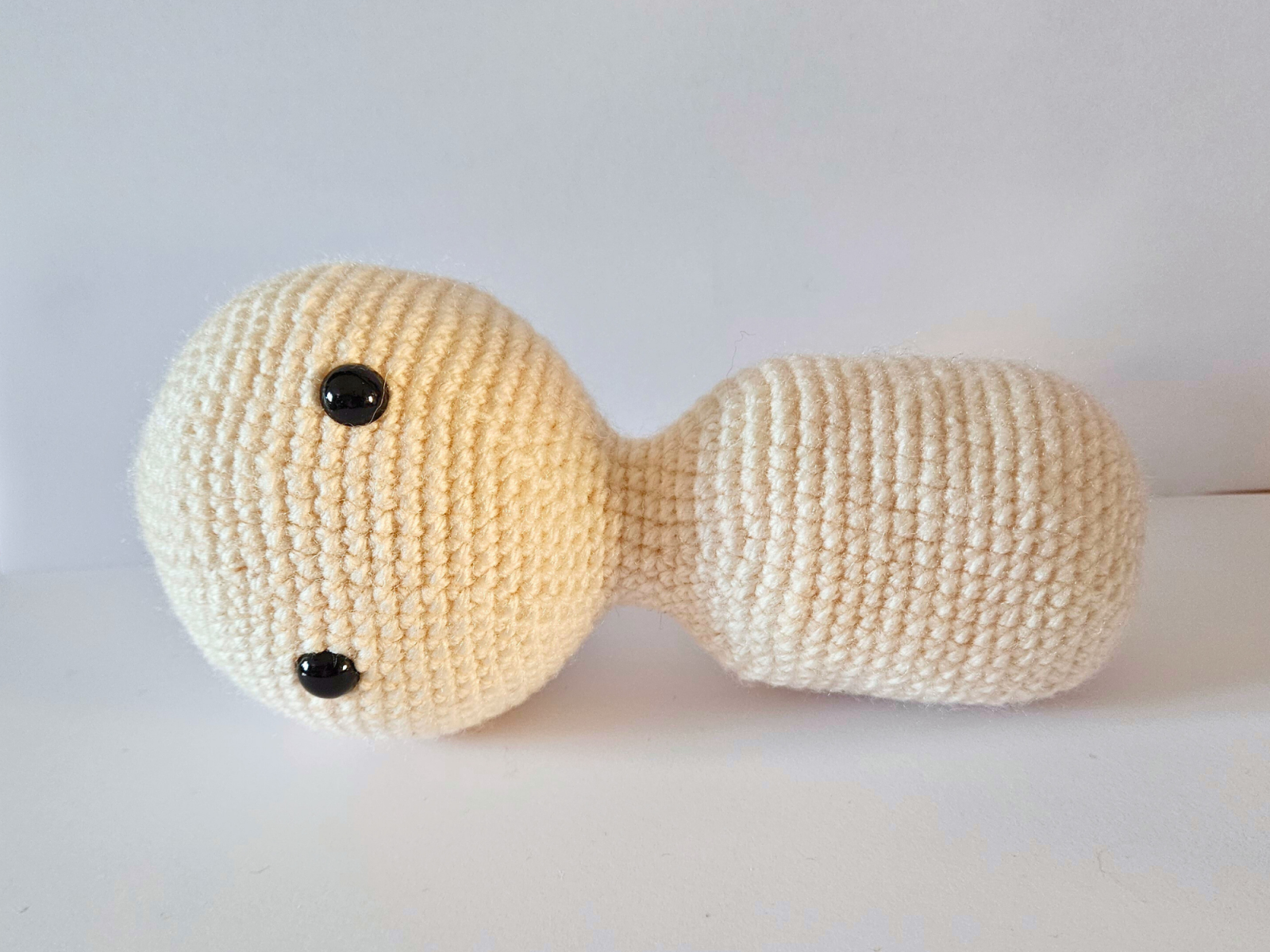 Blog content image for 'Free crochet pattern: Christmas Elf Poinsettia'