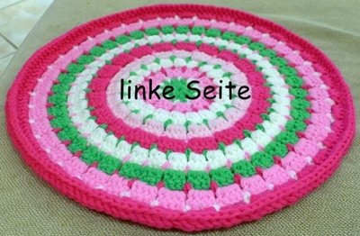 Blog-Inhaltsbild für 'Gratis Häkelanleitung: Buntes Sitzkissen für Kinder'