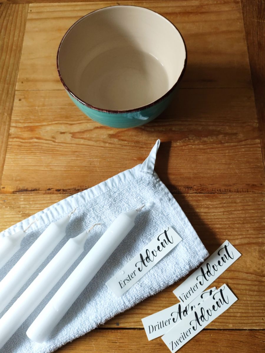 Blog-Inhaltsbild für 'Kerzentattoos aus Wasserschiebefolie Anleitung'