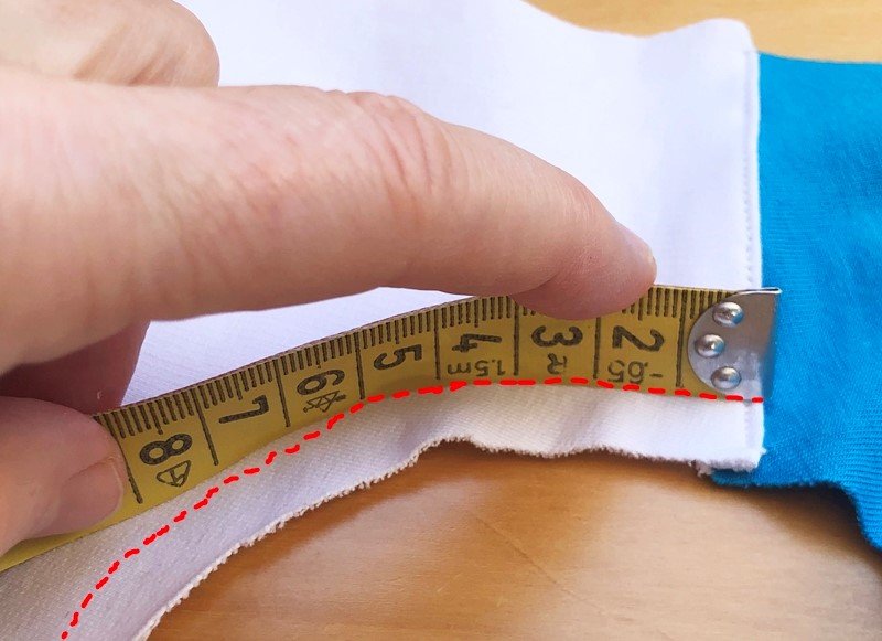 Blog-Inhaltsbild für 'Jersey-Blende für Halsausschnitt selber machen'