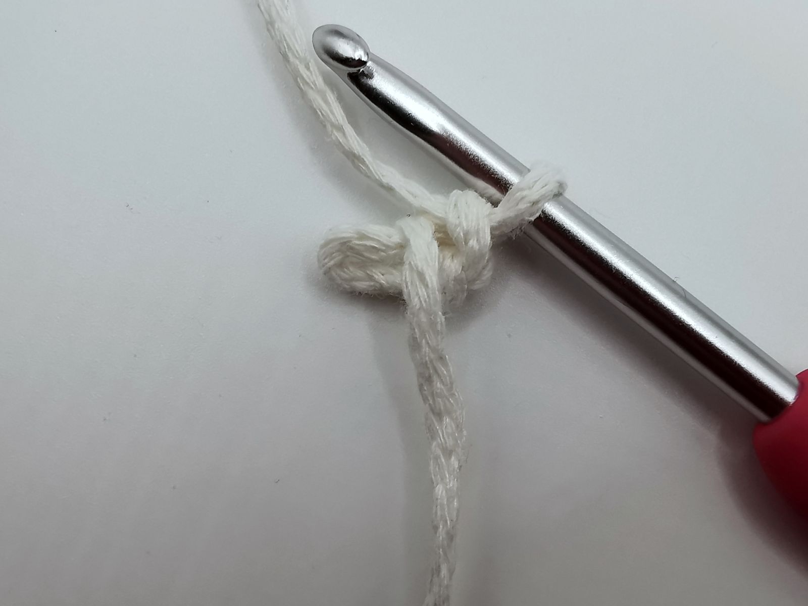 Blog-Inhaltsbild für 'Gehäkelte Windlichter – schnell gemacht, wunderschön & absolut anfängertauglich'