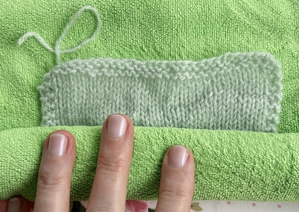 Blog-Inhaltsbild für 'Gestrickte Decken in Hülle und Fülle'