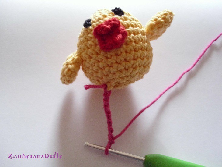 Blog-Inhaltsbild für 'Osterei Küken häkeln - DIY-kostenlose Anleitung'