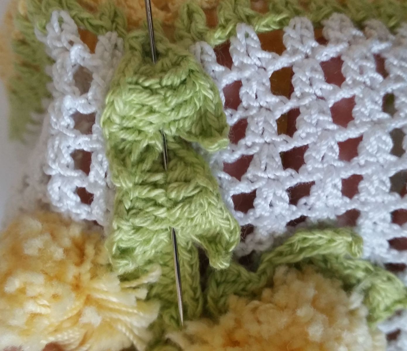 Blog-Inhaltsbild für 'Häkelanleitung Babymütze - Löwenzahn'