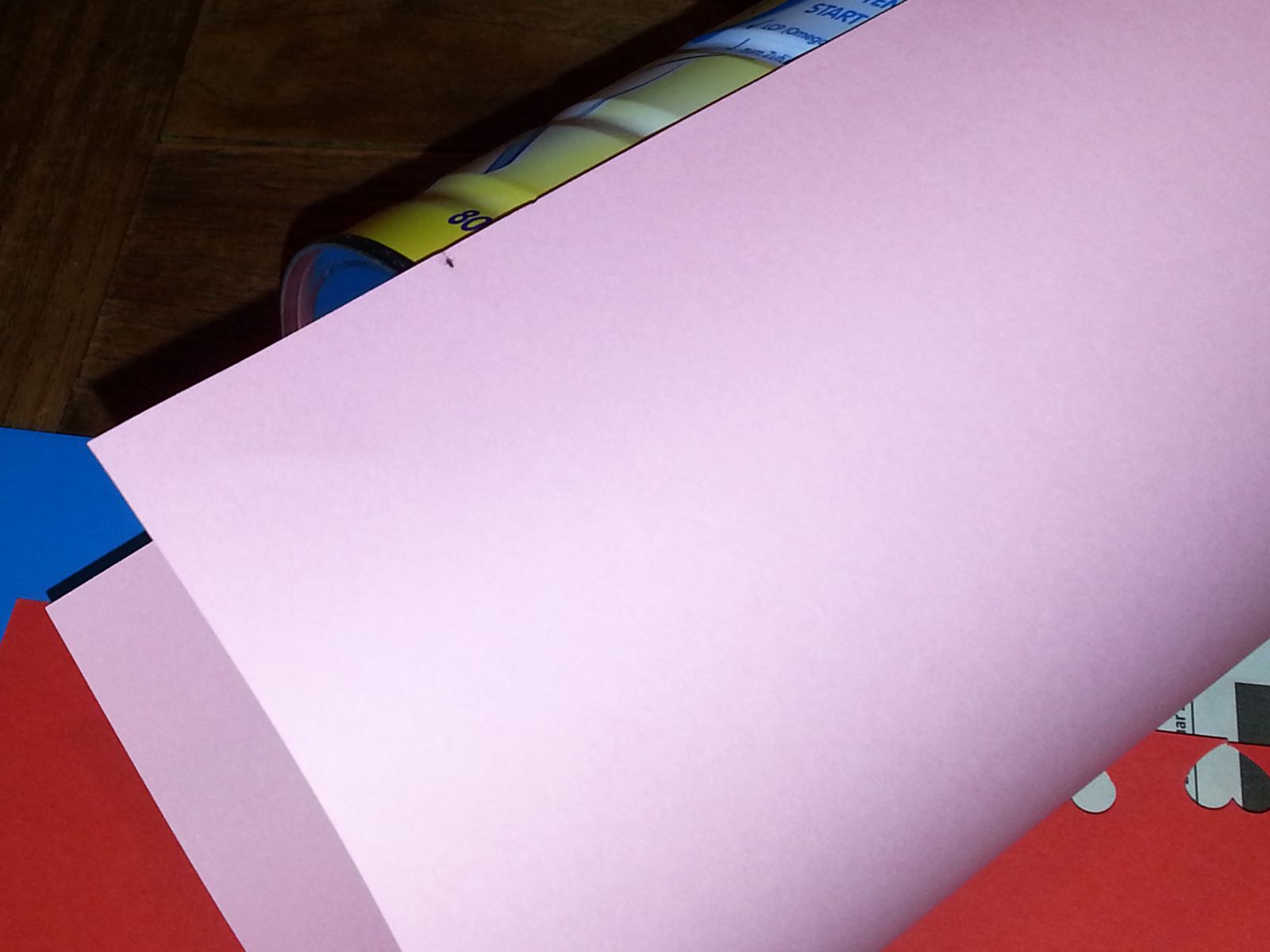 Blog-Inhaltsbild für 'Toller Basteltipp: Schöne Kinderdosen zur Aufbewahrung von kleinen Schätzen'